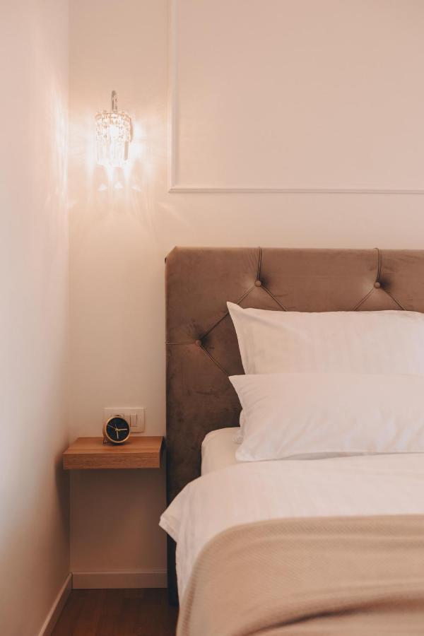 Apartman Marina 비르브닉 외부 사진
