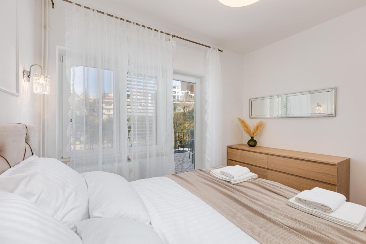 Apartman Marina 비르브닉 외부 사진