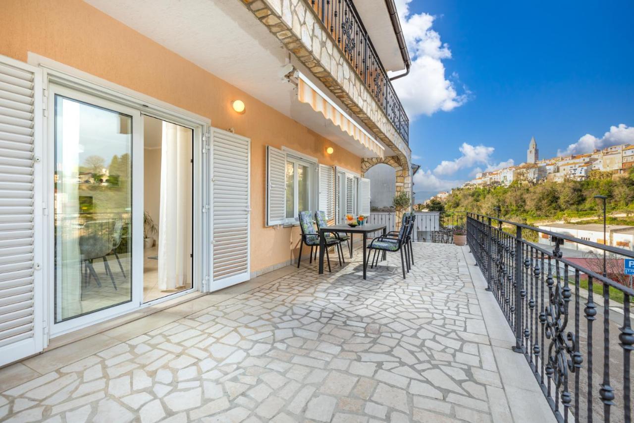 Apartman Marina 비르브닉 외부 사진